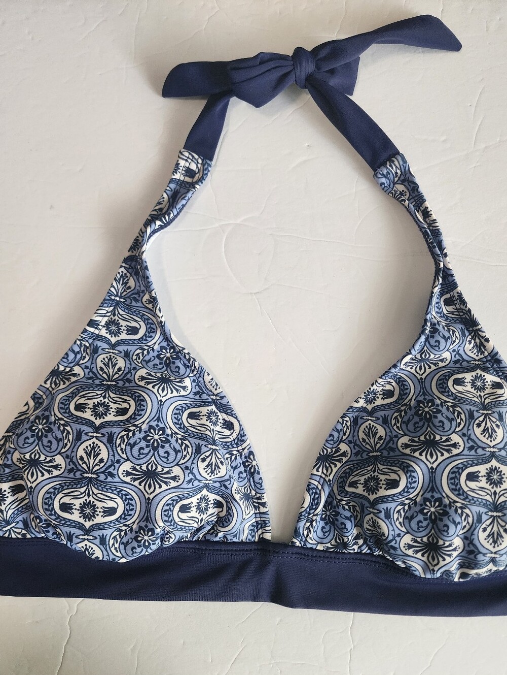 Athleta Blue Patterned Halter Swim Bikini Top SZ D Cup